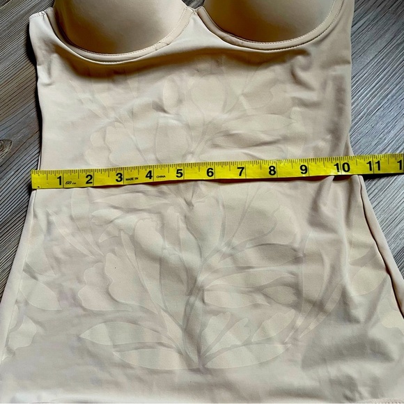 Maidenform Women’s Shapewear FitSense Extra Firm Shaping Bodysuit Size S NWT - Picture 4 of 12